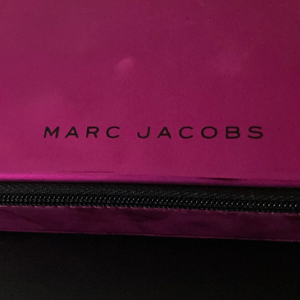Marc Jacobs clutch